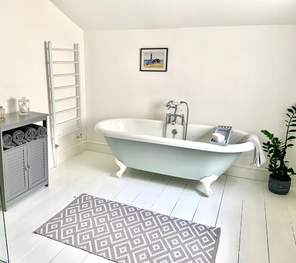 Lovely 3 Bed House In The Heart Of Cheltenham Exterior photo